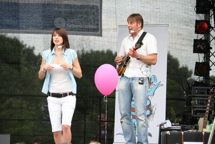 gal/2010/2010 Saitentwist Gelsenkirchen 6.6. Tag des Kindes Sport Paradies/2010 Saitentwist 06.06. Gelsenkirchen Sportparadies Tag d Kindes 034.jpg